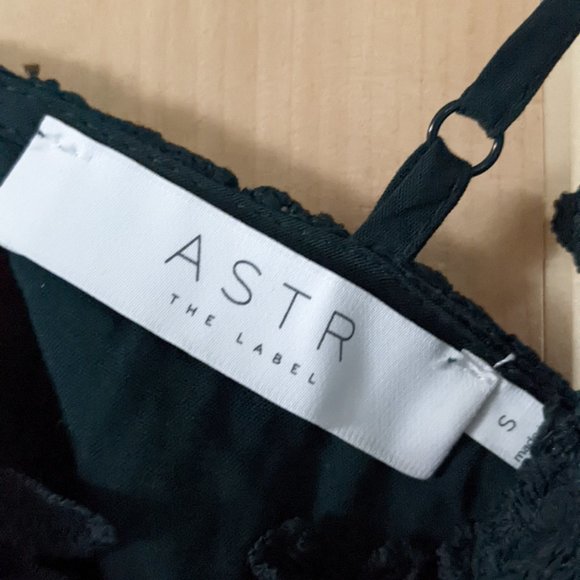 ASTR the label midi dress - Picture 3 of 7